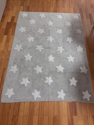 Alfombra infantil estrellas Lorena Canals