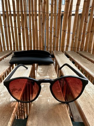 Gafas de sol Komono negras y marrones