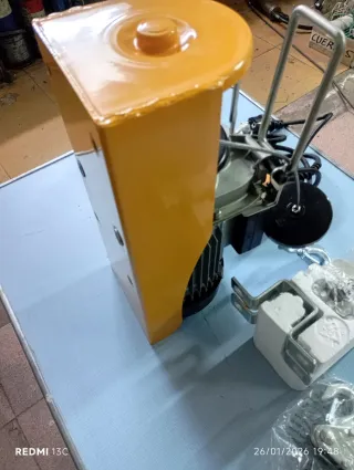 Elevador Eléctrico Ayerbe AY-200/400 Kg