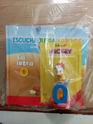 Libro y Figura Mickey La Letra O