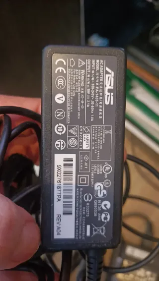 Adaptador AC/DC ASUS PA-1400-11