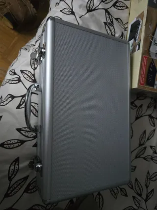 Maletín metalico para coleccionar monedas