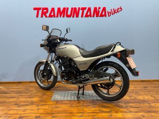 Kawasaki GPZ 350. 1991.