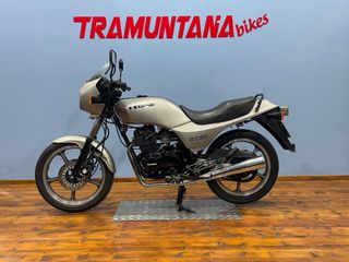 Kawasaki GPZ 350. 1991.