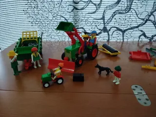 PLAYMOBIL TRACTOR !!