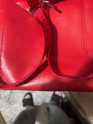 Mochila Louis Vuitton x Supreme Roja
