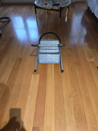 Escalera de dos peldaños plegable