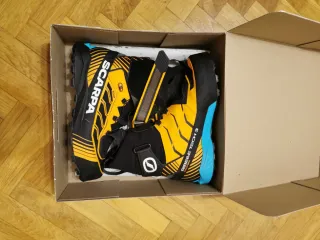 Botas Scarpa Ribelle Tech HD 3 - Talla 43