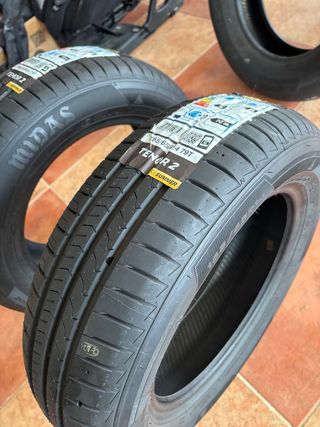 Dos ruedas de la marca Midas Tenor2 165/65R14 79T