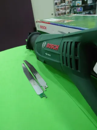 Sierra Sable Bosch PSA 700 E 710W