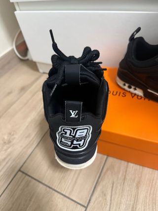 Scarpe Louis Vuitton nere taglia 43