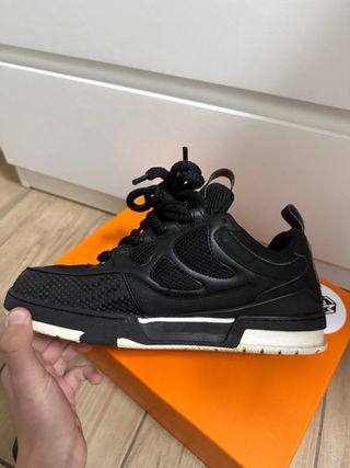 Scarpe Louis Vuitton nere taglia 43