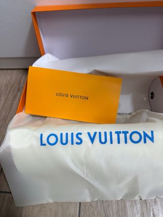 Scarpe Louis Vuitton nere taglia 43