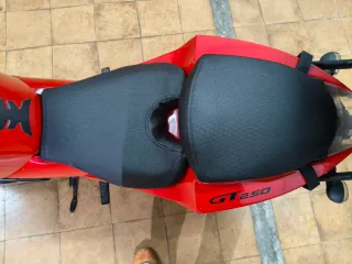 Hyosung GT Comet 250i