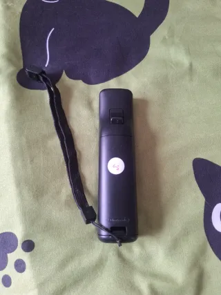 Mando Wii original Motion Plus – Negro