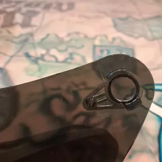 Visera para casco moto