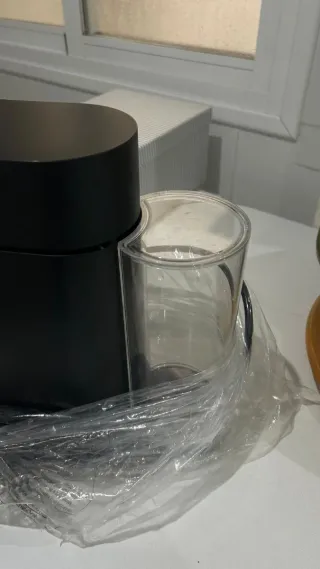 Cafetera Nespresso Negra