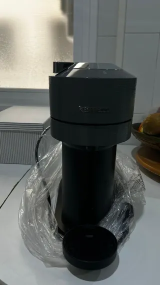 Cafetera Nespresso Negra