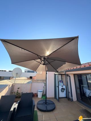 Sombrilla 3m negra con manivela y funda