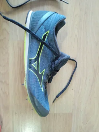 Zapatillas Mizuno atletismo niño