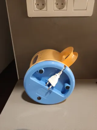 Exprimidor de Zumo UFESA CITRARIS