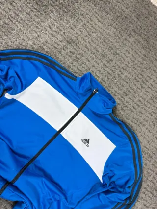 ¡¡OFERTA!! Talla L Chaqueta Adidas Azul y Blanca