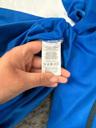 ¡¡OFERTA!! Talla L Chaqueta Adidas Azul y Blanca