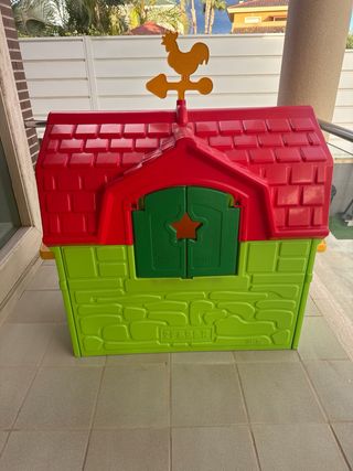 Casita de juegos infantil