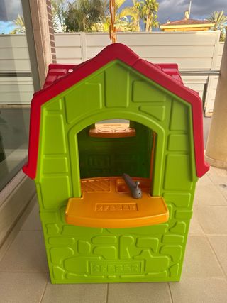 Casita de juegos infantil