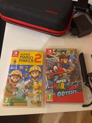 Nintendo Switch OLED Blanca + 2 Juegos Fisicos