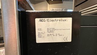 Cafetera AEG integrada (averiada)