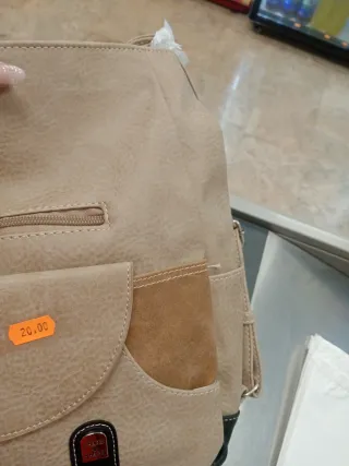 Bolso marrón y beige