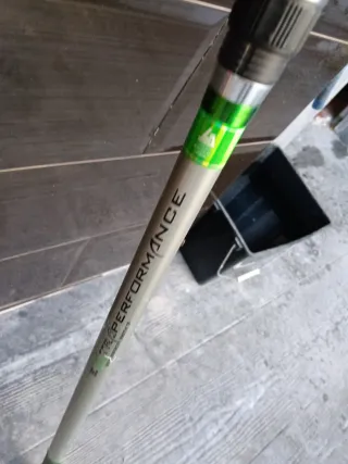 Caña de pescar y carrete