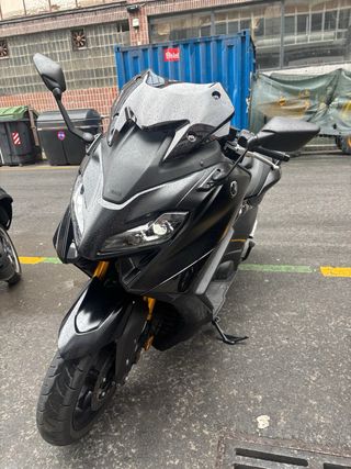 Yamaha TMAX Tech Max Scooter