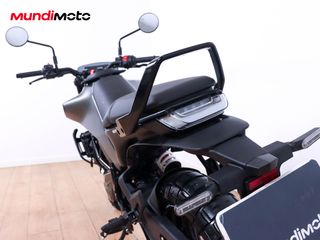 HUSQVARNA SVARTPILEN 125 ABS