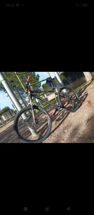 Bicicleta Rockrider ST 900