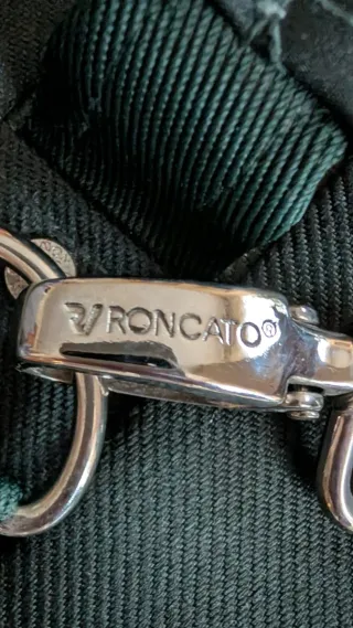 Maletín de cosmética Roncato verde y negro