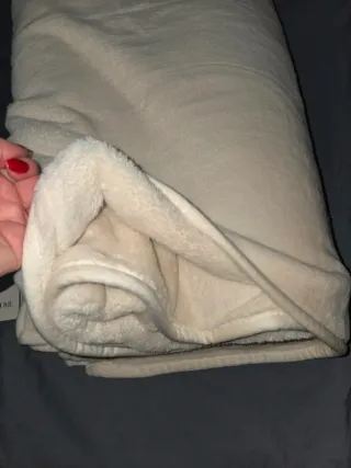 Manta pelo corto Zara Home Reversible