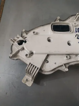 Cuenta kilómetros Honda Forza 250