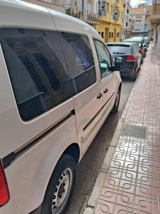 Volkswagen Caddy 2015