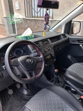 Volkswagen Caddy 2015