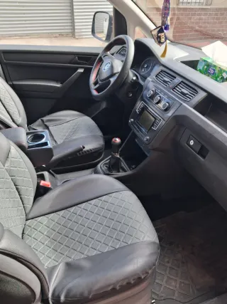 Volkswagen Caddy 2015