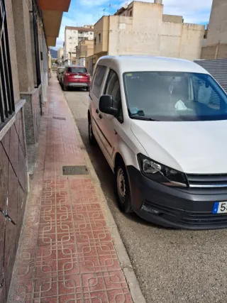 Volkswagen Caddy 2015