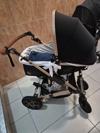 Carrozzina per neonati quasi nuova