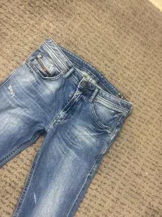 ¡¡OFERTA!! Talla W-31 L-32 Vaqueros Diesel Azules