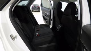 Peugeot 3008 1.5 BLEUHDI 130CV 2019