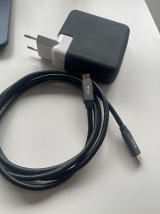 MacBook Pro 2019 i7 16GB RAM 512GB SSD + Caricatore