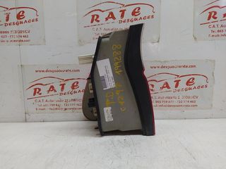 BMW X5 (E53) 3.0i PILOTO TRASERO DERECHO