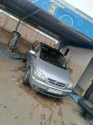 Opel Zafira 2005