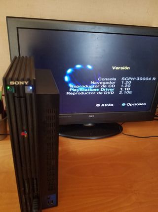 PS2 FAT Negra + MC 8MB + 3 Mandos